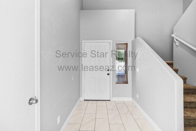 9423 S 35th Dr Phoenix, AZ 85339 photo 5