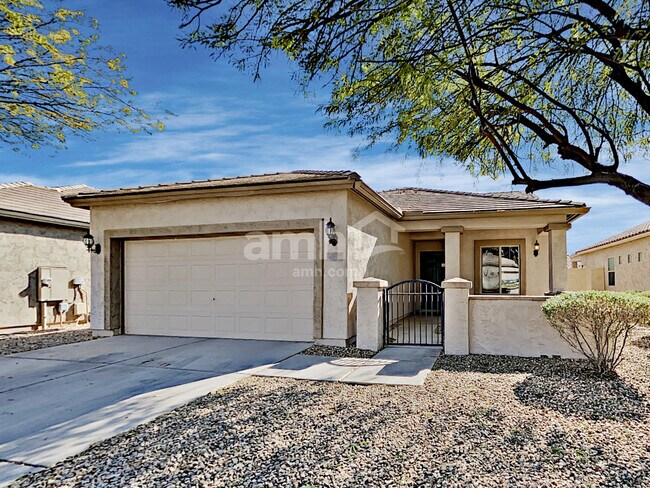 19427 W Woodlands Ave Buckeye, AZ 85326 photo 2