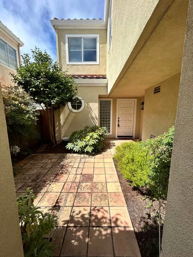 139 Cardigan Bay Alameda, CA 94502 photo 3