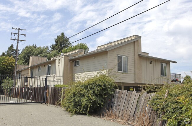 2305 McBride Ln unit #6 photo 2