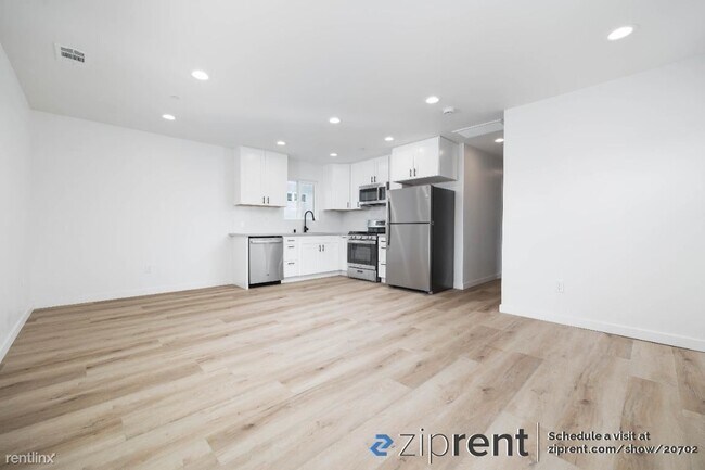 6965 Saranac St San Diego, CA 92115 photo 3
