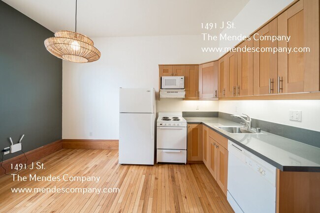 1491 J St San Diego, CA 92101 photo 5