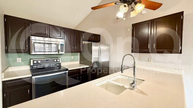 5605 W Buffalo St Chandler, AZ 85226 photo 3