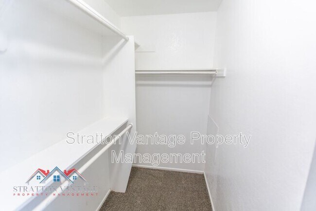 1402 E Guadalupe Rd Tempe, AZ 85283 photo 5