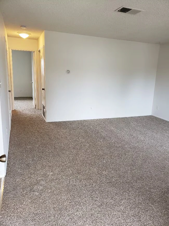 Hidden Garden Apartments photo 3