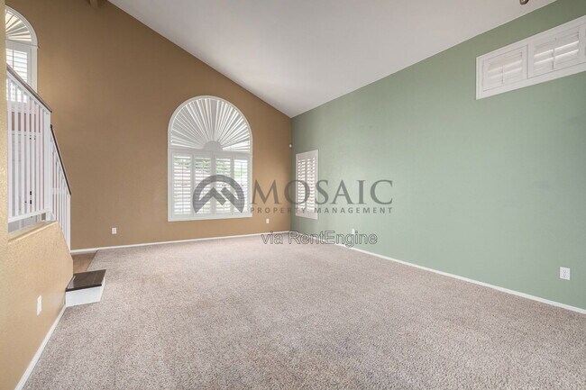 1935 W Mockingbird Dr Chandler, AZ 85286 photo 5