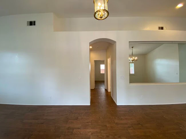 29705 Nandina Dr Escondido, CA 92026 photo 4
