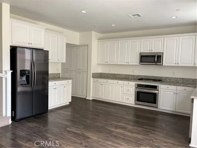 42744 Azure St Temecula, CA 92592 photo 2