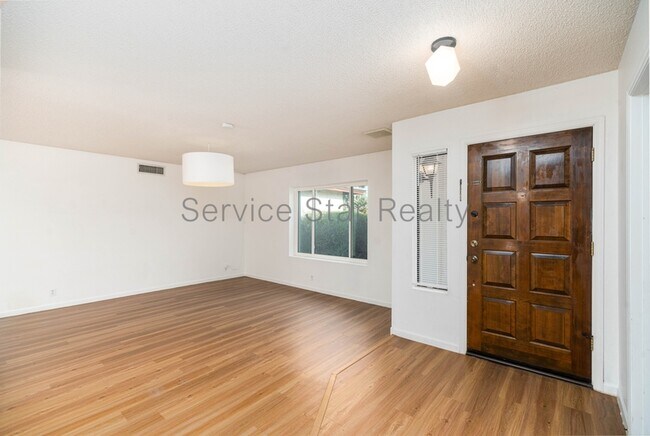 4316 E Blanche Dr Phoenix, AZ 85032 photo 5