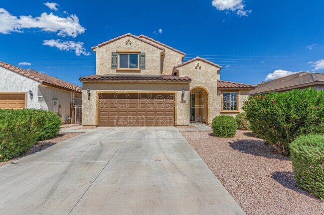 1130 W Danish Red Trail San Tan Valley, AZ 85143