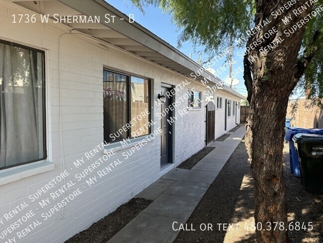 1736 W Sherman St Phoenix, AZ 85007 photo 3
