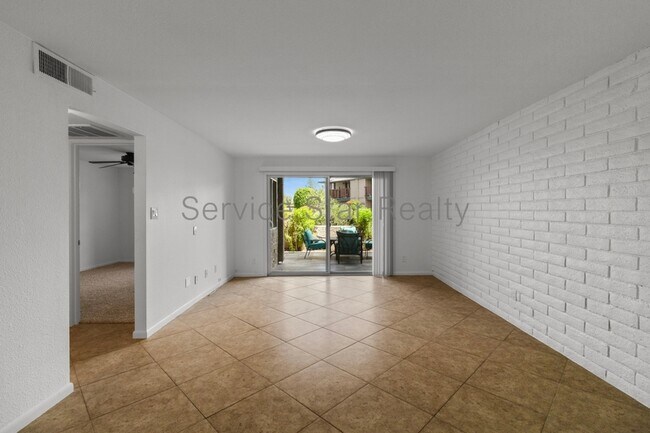 4354 N 82nd St Scottsdale, AZ 85251 photo 5