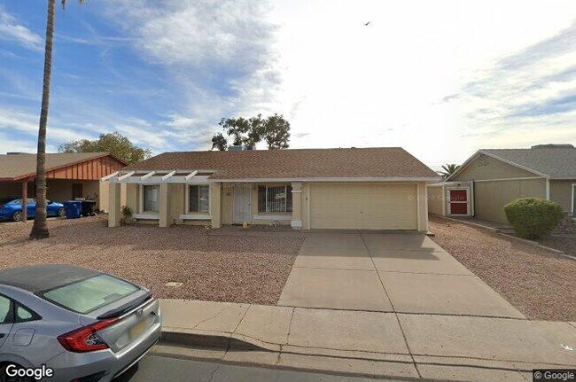 655 W Pampa Ave photo 4