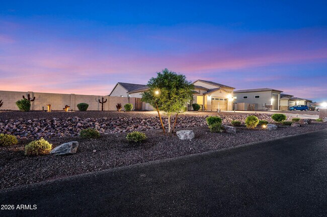 13532 Sierra Vista Dr Glendale, AZ 85307 photo 5