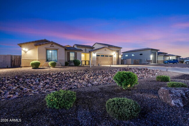 13532 Sierra Vista Dr Glendale, AZ 85307 photo 4