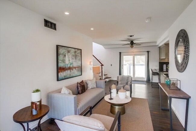 5646 Chelsea Ave San Diego, CA 92037 photo 5
