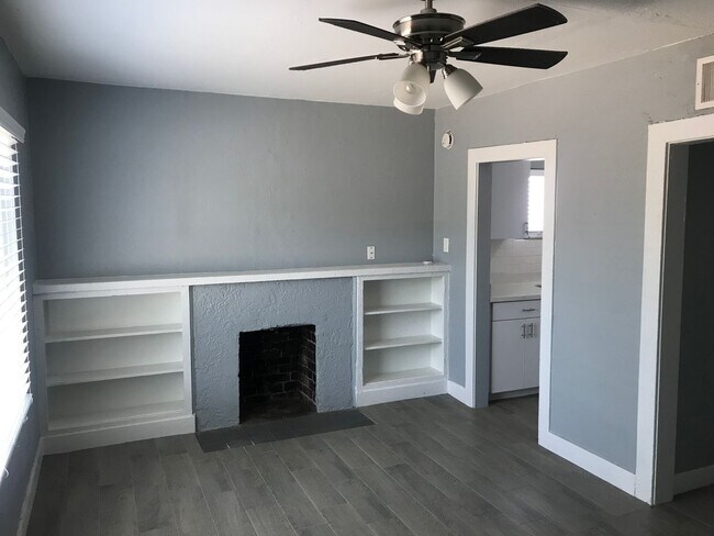 1134 E Portland St Phoenix, AZ 85006 photo 2