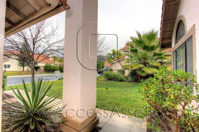 24359 Saradella Ct Murrieta, CA 92562 photo 4