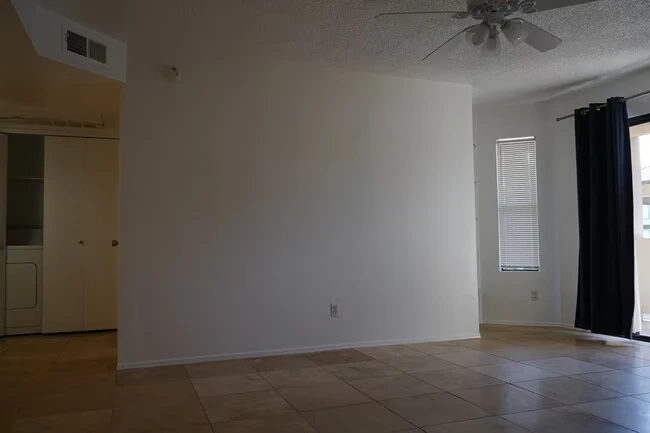 4850 E Desert Cove Ave Scottsdale, AZ 85254 photo 3