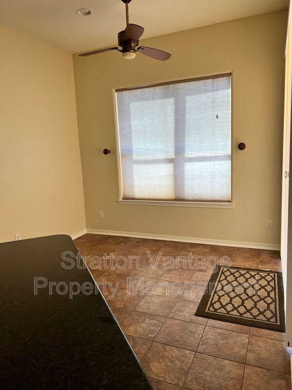 35214 N 26th Dr Phoenix, AZ 85086 photo 4