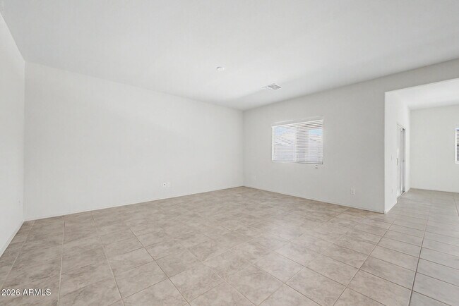 25273 W Atlanta Ave photo 4
