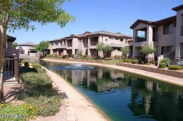 705 W Queen Creek Rd Chandler, AZ 85248
