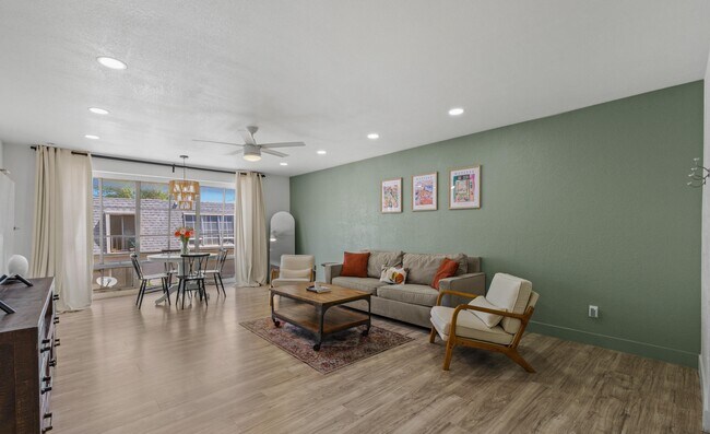 1010 E Osborn Rd Phoenix, AZ 85014 photo 4
