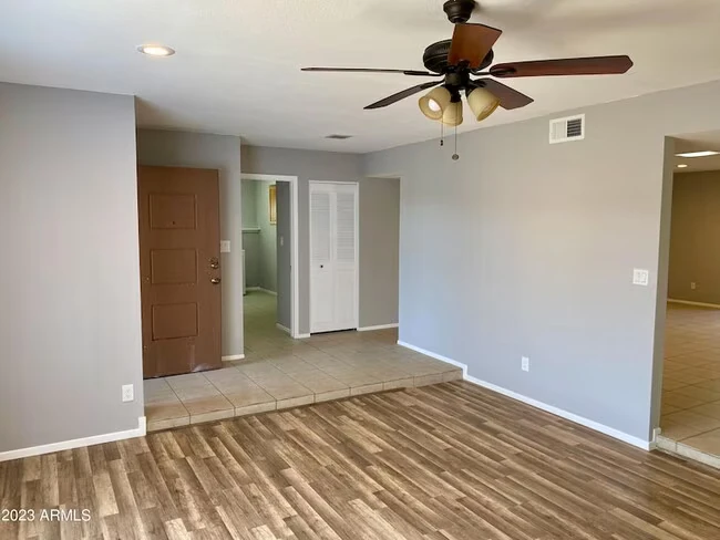 5714 W Carol Ann Way Glendale, AZ 85306 photo 3