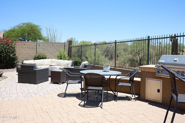 2447 W Memorial Dr Anthem, AZ 85086 photo 2