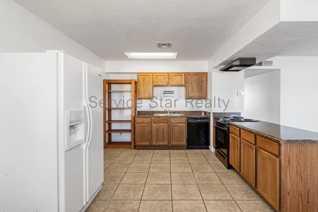 1158 W Hillview St Mesa, AZ 85201 photo 5
