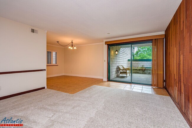 320 Soquel Ave Santa Cruz, CA 95062 photo 2