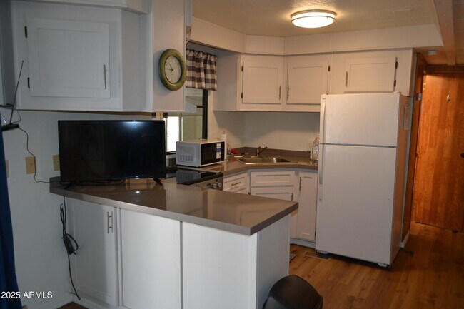 1371 West St Apache Junction, AZ 85119 photo 5