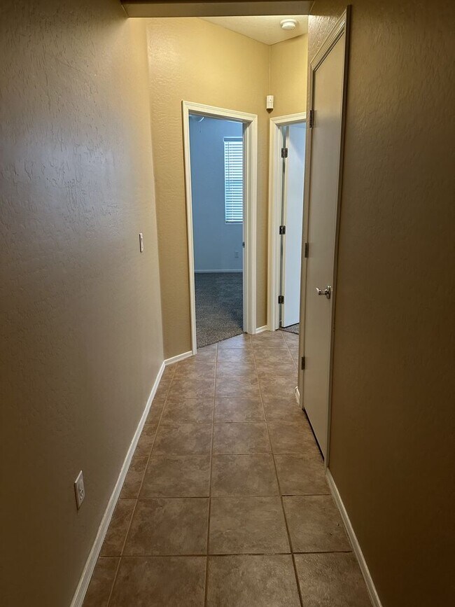 44456 W Eddie Way Maricopa, AZ 85138 photo 5