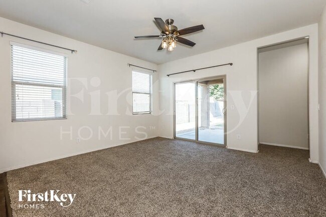 11316 E Cliffrose Ln Florence, AZ 85132 photo 2