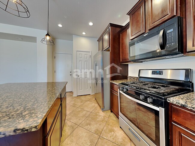 6211 S Pearl Dr Chandler, AZ 85249 photo 4