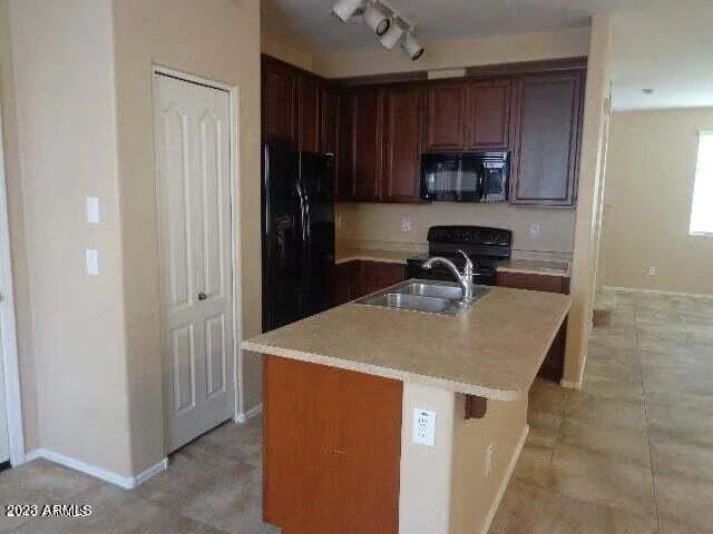 4060 E Tyson St Gilbert, AZ 85295 photo 2