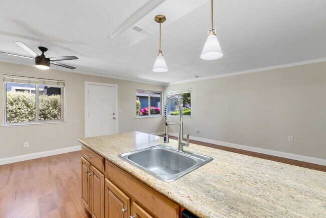 1355 42nd Ave Capitola, CA 95010 photo 3
