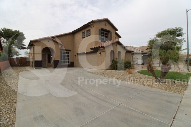 2736 S 155th Ln Goodyear, AZ 85338 photo 2