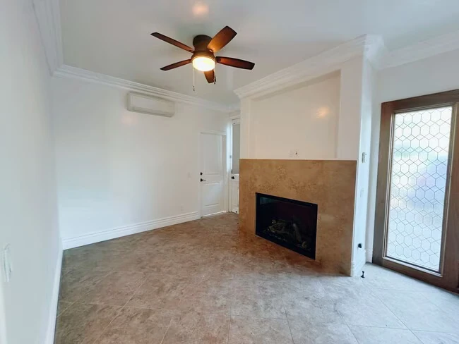 2494 Birchwood Way Oceanside, CA 92054 photo 3
