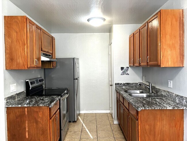 4022 E Portland St Phoenix, AZ 85008