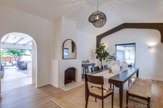 1855 Reed Ave San Diego, CA 92109 photo 3