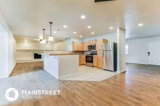 1335 E Ellis Cir Mesa, AZ 85203 photo 5