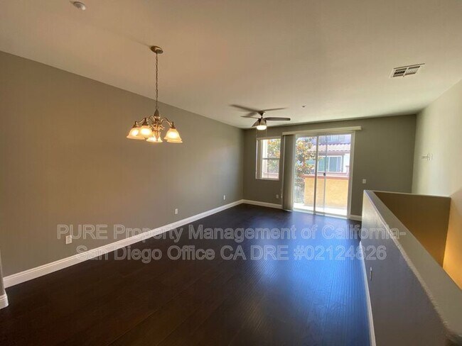 1326 Caminito Nazario Chula Vista, CA 91915 photo 4