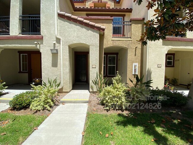 1326 Caminito Nazario Chula Vista, CA 91915 photo 2