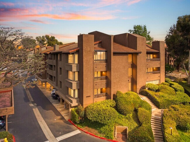 10250 Caminito Cuervo San Diego, CA 92108 photo 4