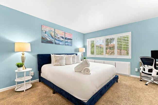 10250 Caminito Cuervo San Diego, CA 92108 photo 5