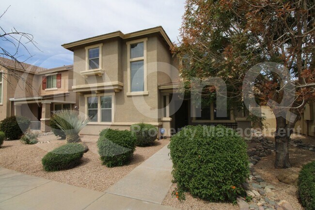 1876 S Sinova Ave Gilbert, AZ 85295 photo 2