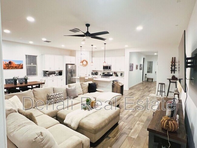 4325 E Austin Dr Gilbert, AZ 85296 photo 4