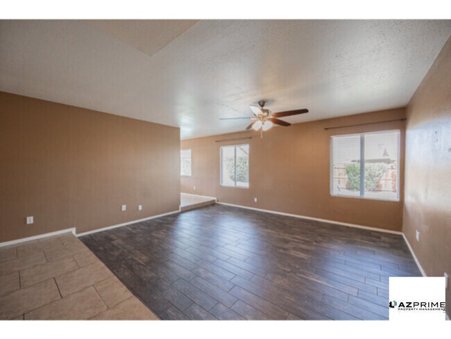 3434 W Kings Ave Phoenix, AZ 85053 photo 5