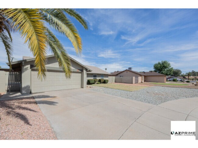 3434 W Kings Ave Phoenix, AZ 85053 photo 3
